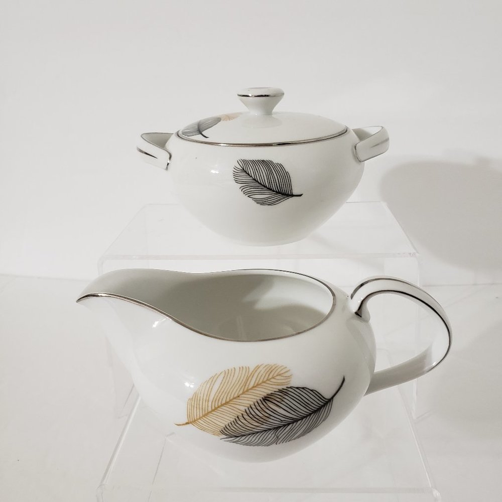Barclay Covered Sugar Bowl & Creamer Set Leaf Design
